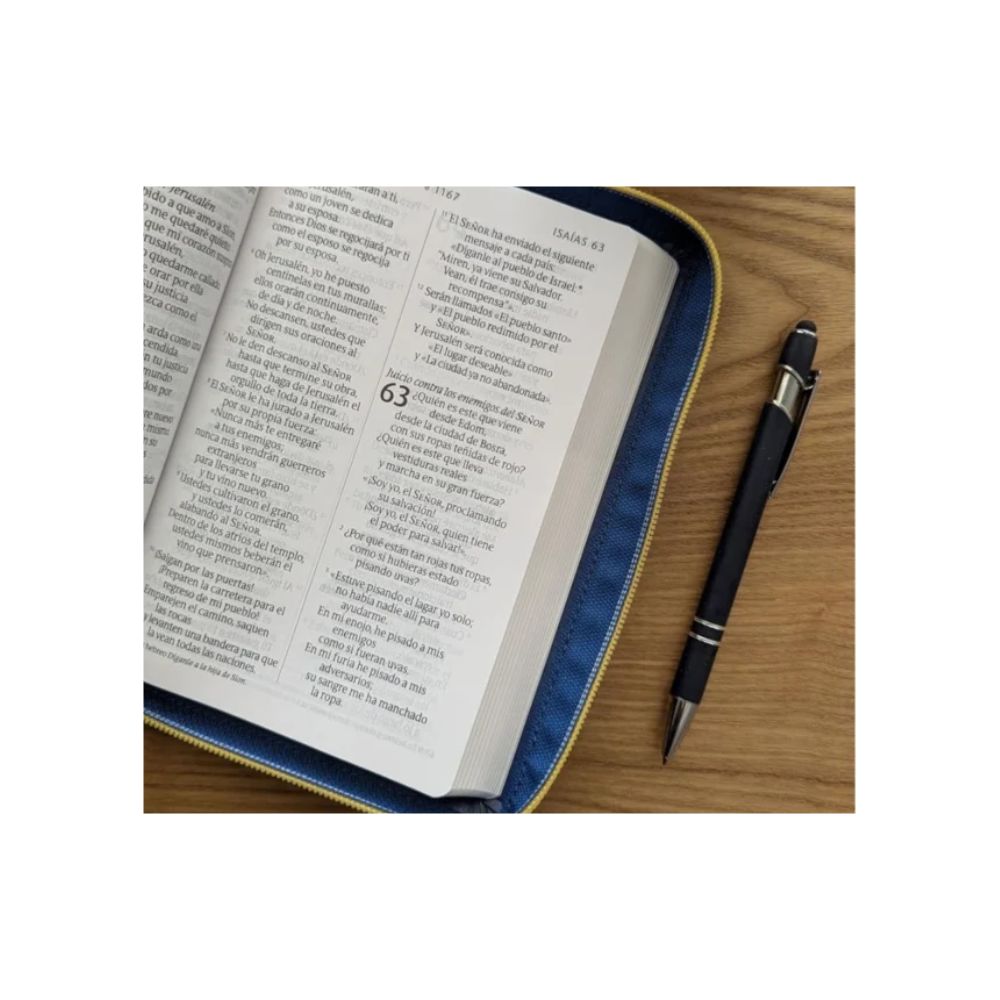Biblia NTV Letra Grande Compacta Con Cierre – Imitacion Azul - Image 3