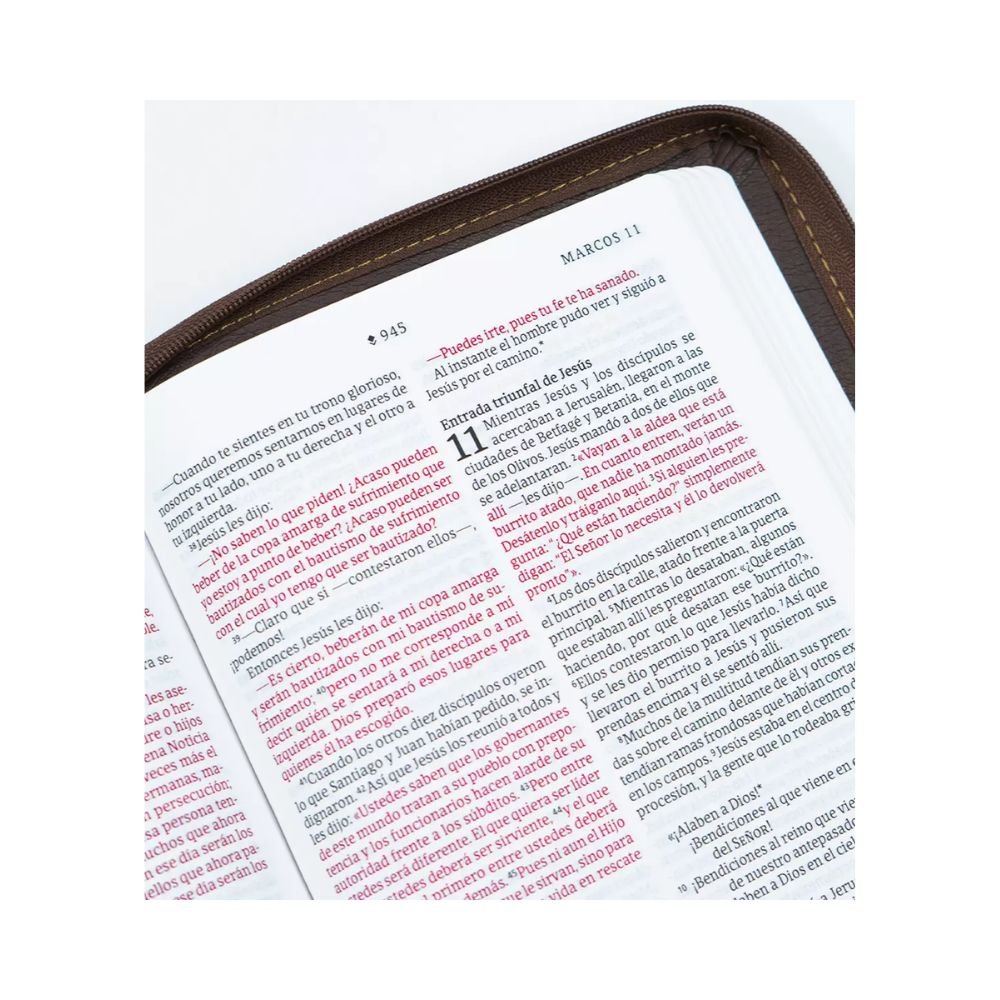 Biblia Ultrafina NTV con Cierre – Simil Piel Marron Rustico - Imagen 5